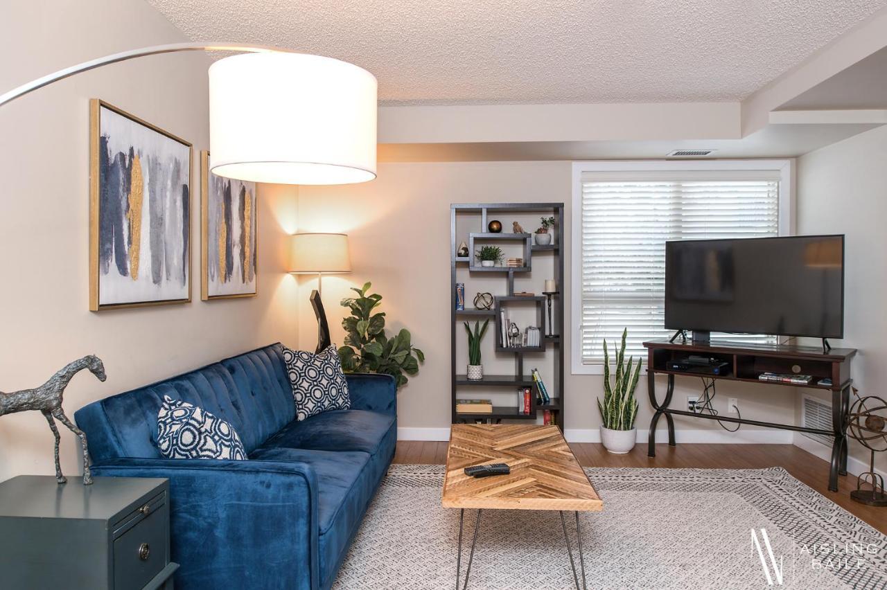 Rustic Modern 2 Bed 2 Bath With Lakeview Pool And Hot Tub Invermere Zewnętrze zdjęcie